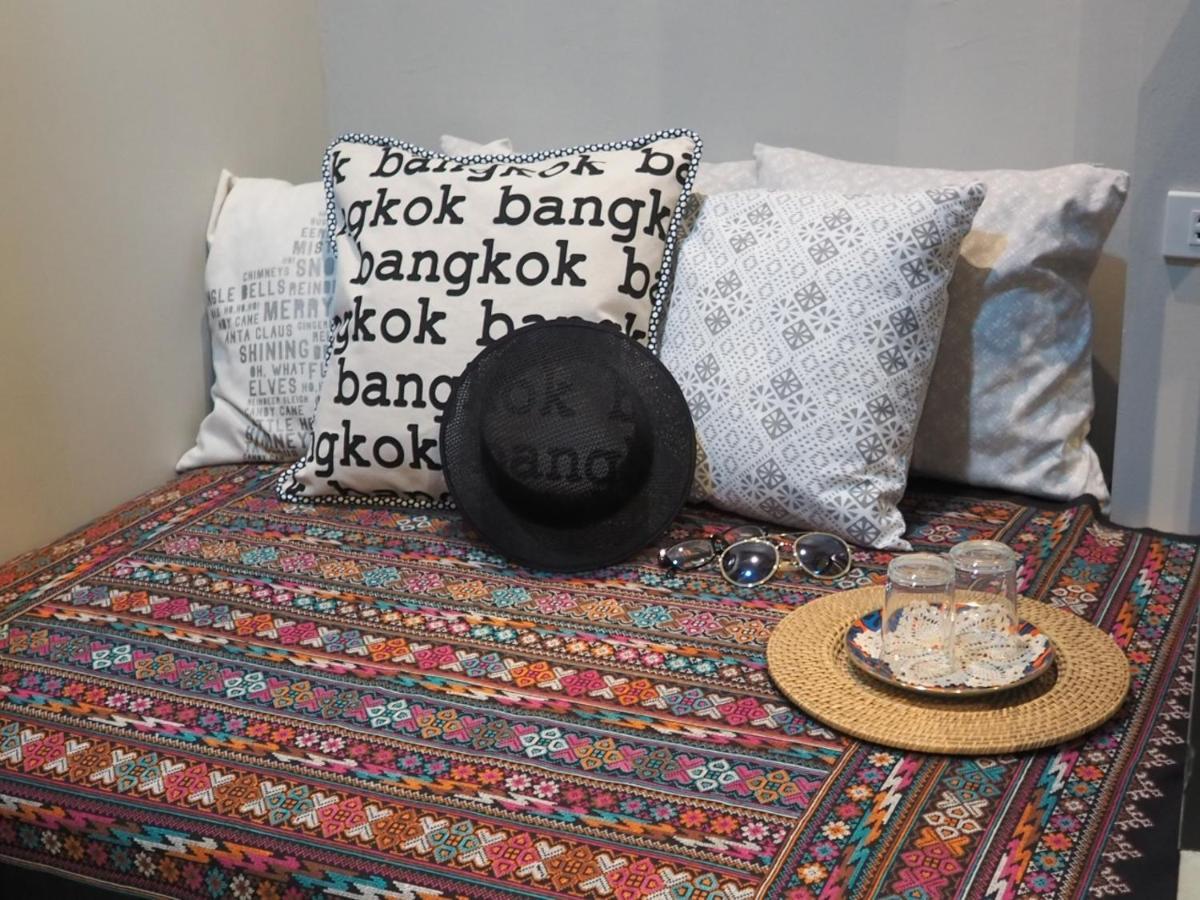Chomm House Bed & Breakfast Bangkok Ngoại thất bức ảnh