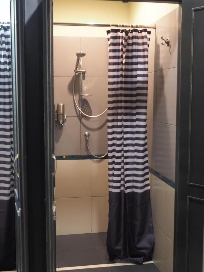 Chomm House Bed & Breakfast Bangkok Ngoại thất bức ảnh